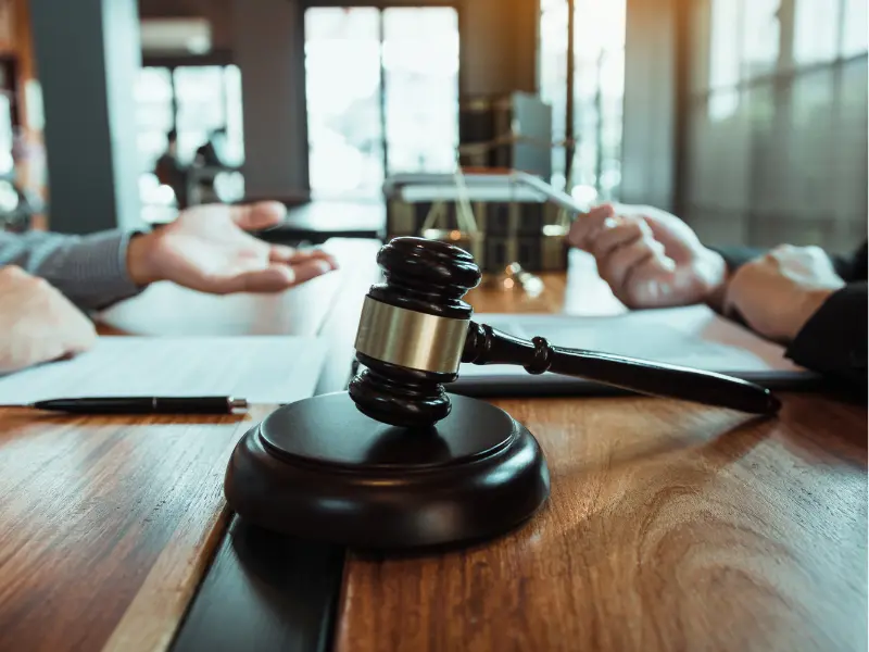 4 Benefits of Corporate Dispute Resolution Lawyer – Expert Legal Solutions for Your Business Conflicts corporate dispute