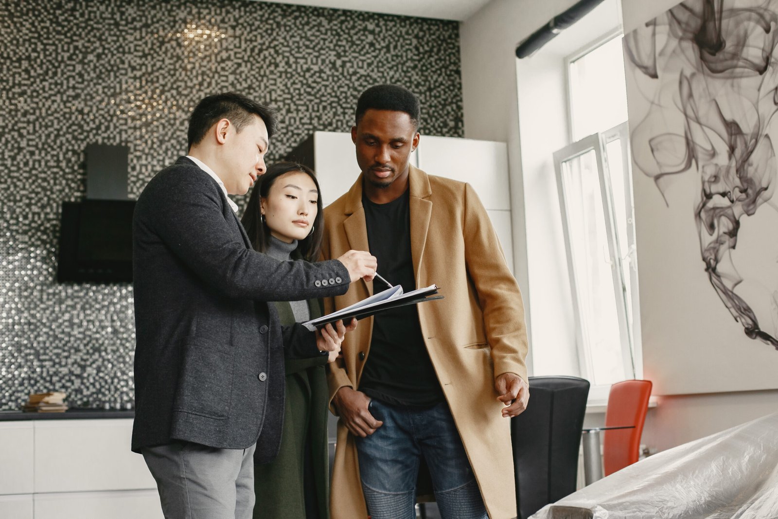 Foreign Investors in Lagos Real Estate: Property Purchase and Tax Guide